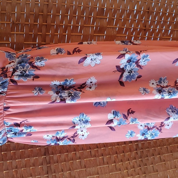 Peach Love California Floral Maxi Drss Size Medium - Picture 3 of 5